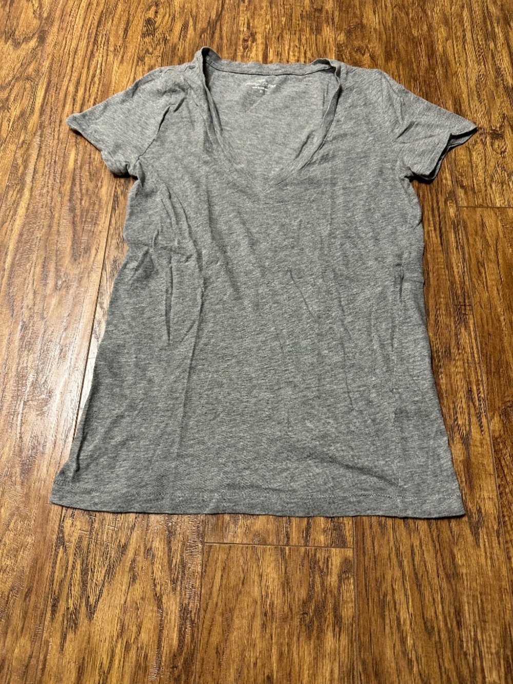 J. Crew Women's T-Shirt Vintage Cotton V-Neck Grey Size XS